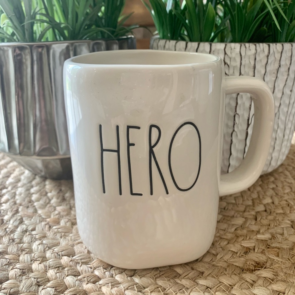RAE DUNN 🇺🇸 “HERO” 🇺🇸 Coffee Mug